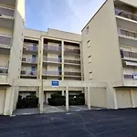 - Vue - Proximite Et Parking Privatif Апартаменты *