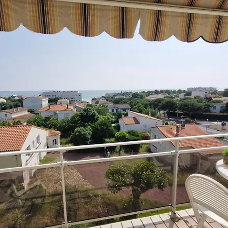 Apartment - Vue - Proximite Et Parking Privatif Royan