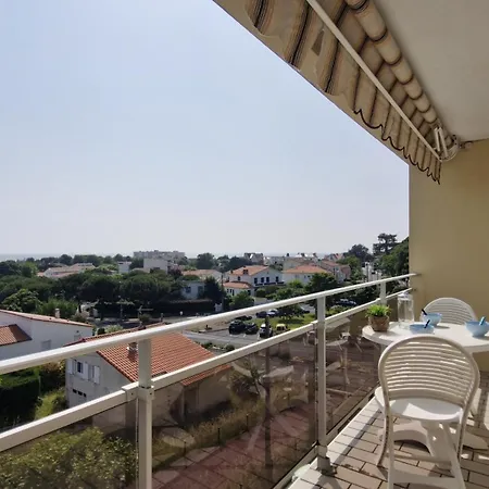 Apartment - Vue - Proximite Et Parking Privatif Royan