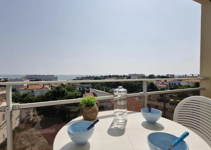 Apartment - Vue - Proximite Et Parking Privatif